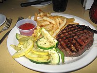 USA - Flagstaff AZ - Granny's Closet Restaurant Sirloin Steak Dinner (25 Apr 2009)